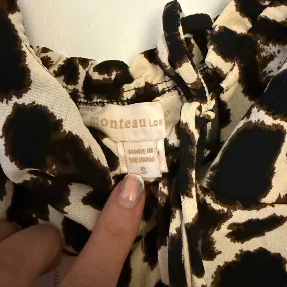 Monteau Leopard Print Maxi Dress - Picture 2 of 4